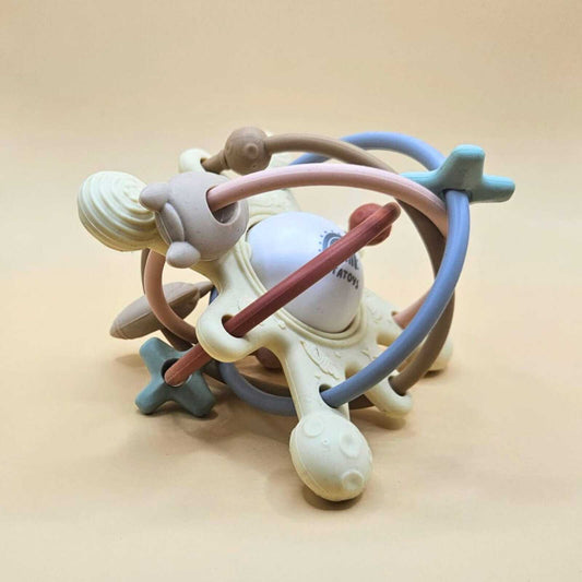 baby rammelaar sensorisch speelgoed